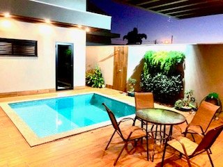 casa bourbon 23